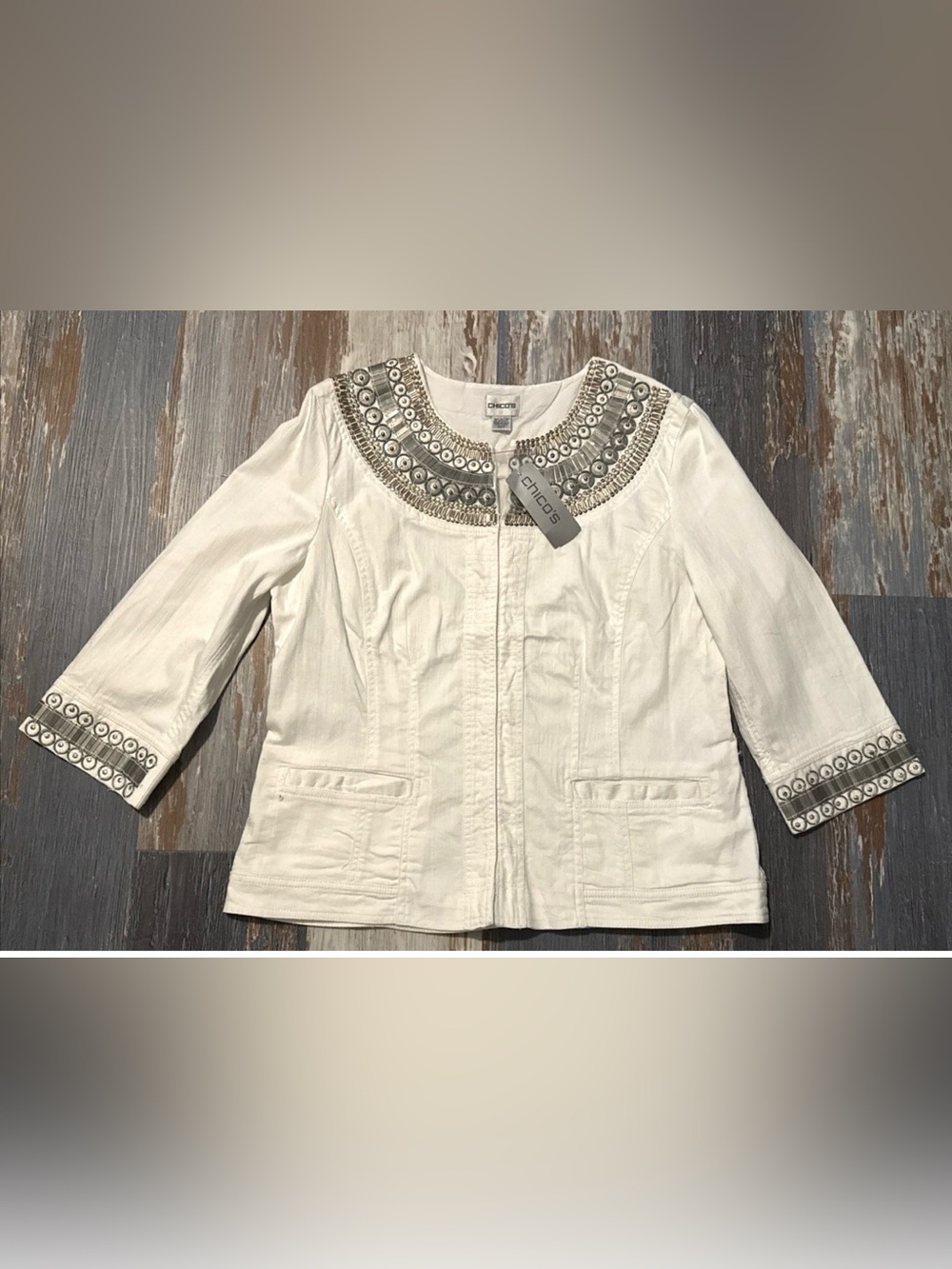 Chicos Women’s Blazer Size 2 XL Embellished Metal Beaded White Pockets Boho NEW